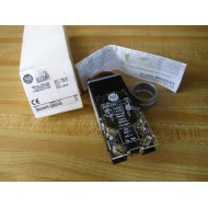 Allen Bradley 800MR-QB24S Push Button 800MRQB24S