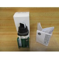 Allen Bradley 800H-HR2D2P Selector Switch 2 Pos. 800HHR2D2P