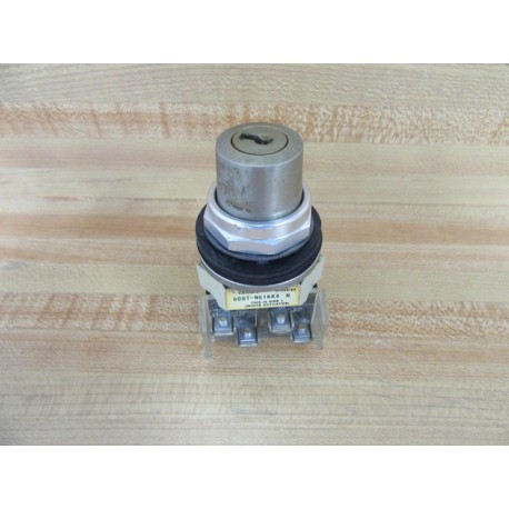 Allen Bradley 800T-N61KK4B 4-Pos Selector Switch 800TN61KK4B W Key D713 - Used
