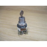 Allen Bradley 800T-J41KE7 Selector Switch W Key - Used