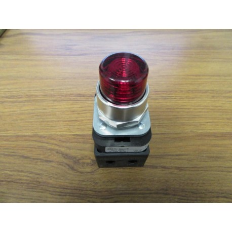 Allen Bradley 800TC-QBH2R Push Button Switch - New No Box