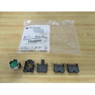 Allen Bradley 800FM-LG3PN5GX11 Push Button Switch
