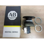 Allen Bradley 800T-D2JA Push Button 800TD2JA