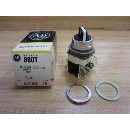 Allen Bradley 800T-H2B Switch 800TH2B W (2) 800T-XA Ser. T