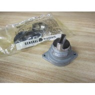General Electric CR2940UB200B Selector Switch 3 Position - New No Box