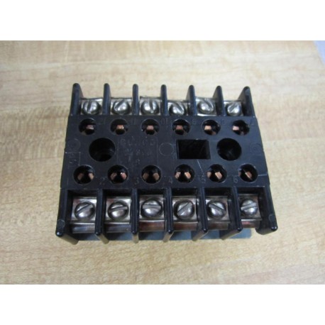 Struthers-Dunn 27390J Dunco Socket 27390 Chipped (Pack of 7) - Used