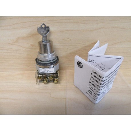 Allen Bradley 800T-H3208 Selector Switch - New No Box