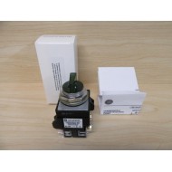 General Electric CR104PST34G11S2 3-Pos. Switch GE w2 Contacts