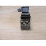 Allen Bradley 800T-JG12K5 Selector Switch - Used