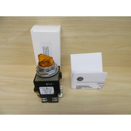 General Electric CR104PST21A11S2 Selector Switch