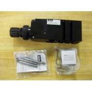 Parker PS4137166P PHC Valve WGauge and Fittings - New No Box