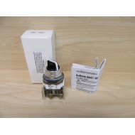 Allen Bradley 800T-H5D1 Selector Switch