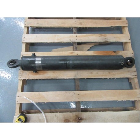 Generic W0100 Hydraulic Cylinder - Used