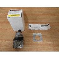 General Electric CR104PSG34B91A Switch GE 3 Position Hand Off Auto Legend
