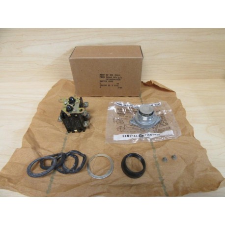 General Electric CR2940UA203B Pushbutton GE