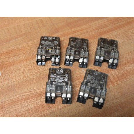 Allen Bradley 800M-XAS Contact Block 800MXAS (Pack of 5) - Used