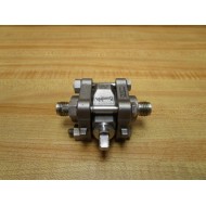 Swagelok SS-R62TS4 Ball Valve SS-R62TS4 WOut Handle - Used