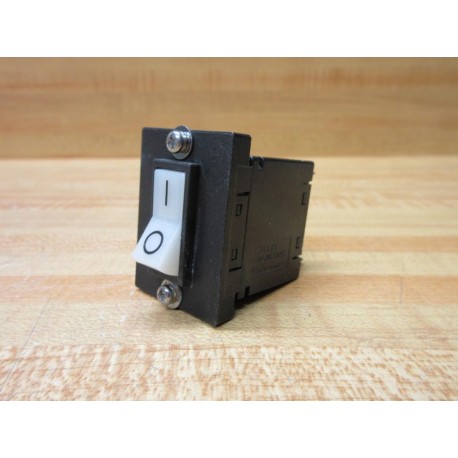 Fuji Electric CP22RM15WD-M1 Rocker Switch CP22RM - Used