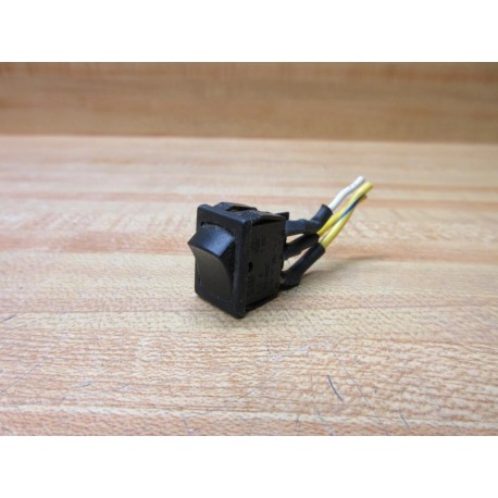CW GRS-4022 Rocker Switch GRS4022 - Used