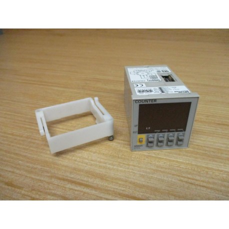 Omron H7CL-A Counter H7CLA WMount - New No Box