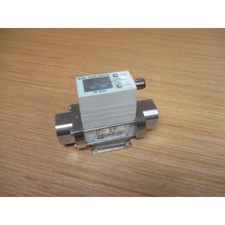 SMC PF2W740T-N06-67 Digital Flow Switch PF2W740TN0667 - Used