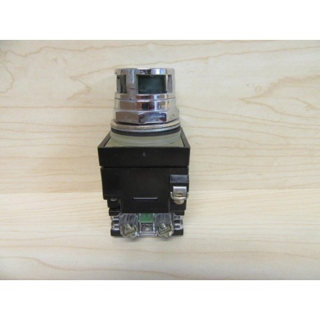 General Electric CR104PBL11G3S8 Push Button Switch - Used