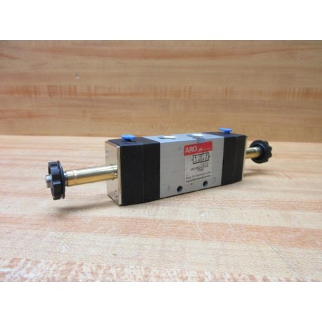 Ingersoll-Rand M212SD-12O-A ARO Solenoid Valve M212SD12OA WOut Coils - Used