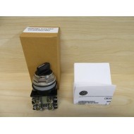 General Electric CR104PSG21B91 Selector Switch - Refurbished