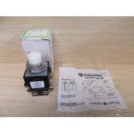 General Electric CR104PLT18W Push Light