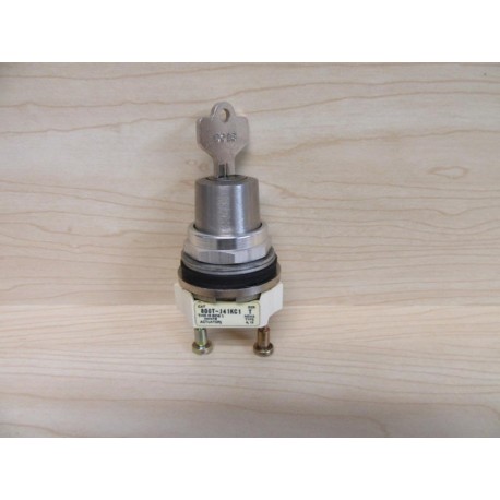 Allen Bradley 800T-J41KC1 Selector Switch 800TJ41KC1 - Used