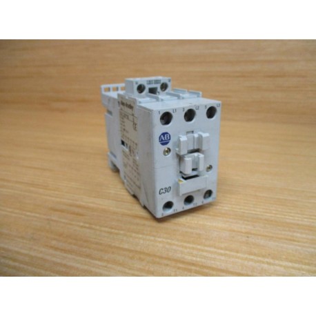 Allen Bradley 100-C30D00 Contactor 100C30D00 - Used