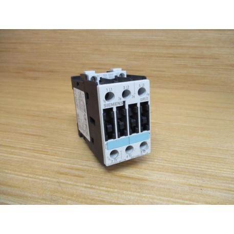 Siemens 3RT1023-1AK60 Contactor 3RT10231AK60 - Used