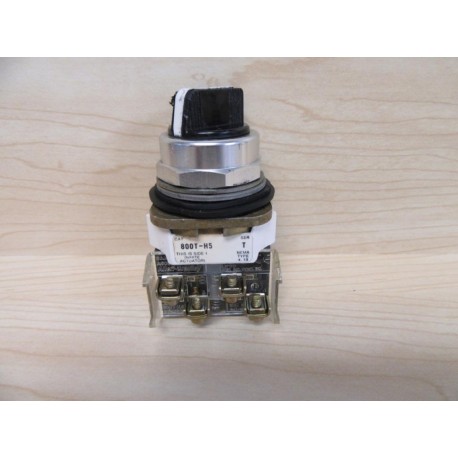 Allen Bradley 800T-H5 Selector Switch 800TH5 - Used