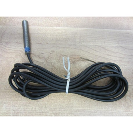 Telemecanique XS1-M08-MA230 Proximity Switch XS1M08MA230 - New No Box