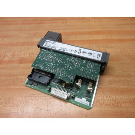 Allen Bradley 1746BAS Basic Module 1746-BAS Series C, WOut Cover - Used