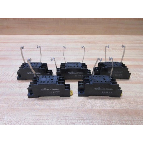 Omron PYF08A Relay Socket PYFO8A WBrackets (Pack of 5) - New No Box
