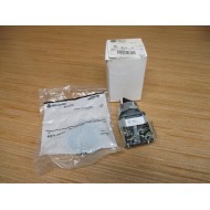 Allen Bradley 800T-J19KR7B Selector Switch