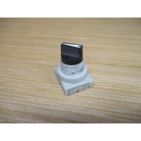 Fuji Electric AH25-P2 Selector Switch AH25P2 - Used
