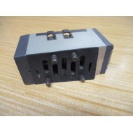 SMC VS7-6-FG-S-1N Solenoid Valve VS76FGS1N WO Coil - Used