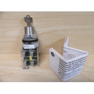 Allen Bradley 800T-NX1505 Selector Switch - New No Box