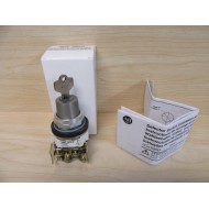 Allen Bradley 800T-NX31A Selector Switch