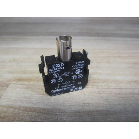 Cutler Hammer E22D Eaton Lamp Contact wHolder - New No Box