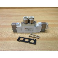 SMC SY5220-5LZ-C8 Solenoid Valve SY52205LZC8 Missing End Piece - New No Box