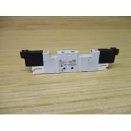 SMC VQZ1421-5MO-M5 Solenoid Valve VQZ14215MOM5 - Used