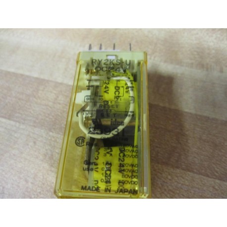 Idec RY 2KS-U Power Relay RY 2KS-U  DC 24 V - New No Box