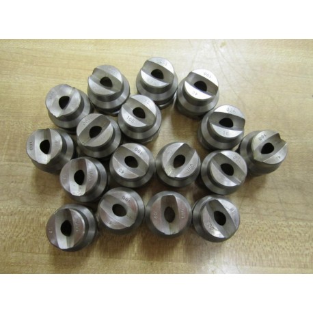 40 100 Spray Nozzle Tip QLU-S.S. Bag Of 17 - New No Box