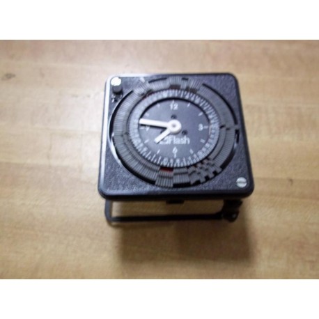 Flash 16710 Clock - Used