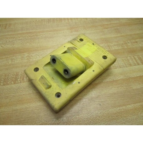Crouse & Hinds E1002-1 2 Wire Receptacle E10021 - Used