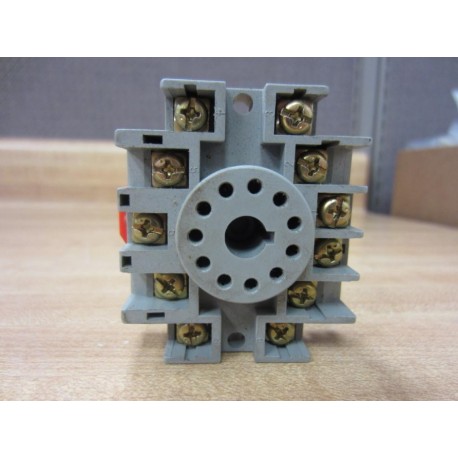 Square D 8501-NR61 Relay Socket 8501NR61 15Amp 300V - New No Box
