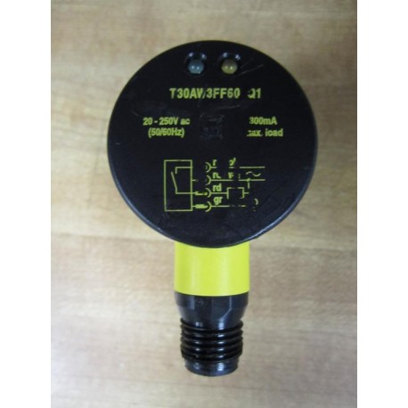 Banner T30AW3FF600Q1 EZ-Beam 34347 - Used